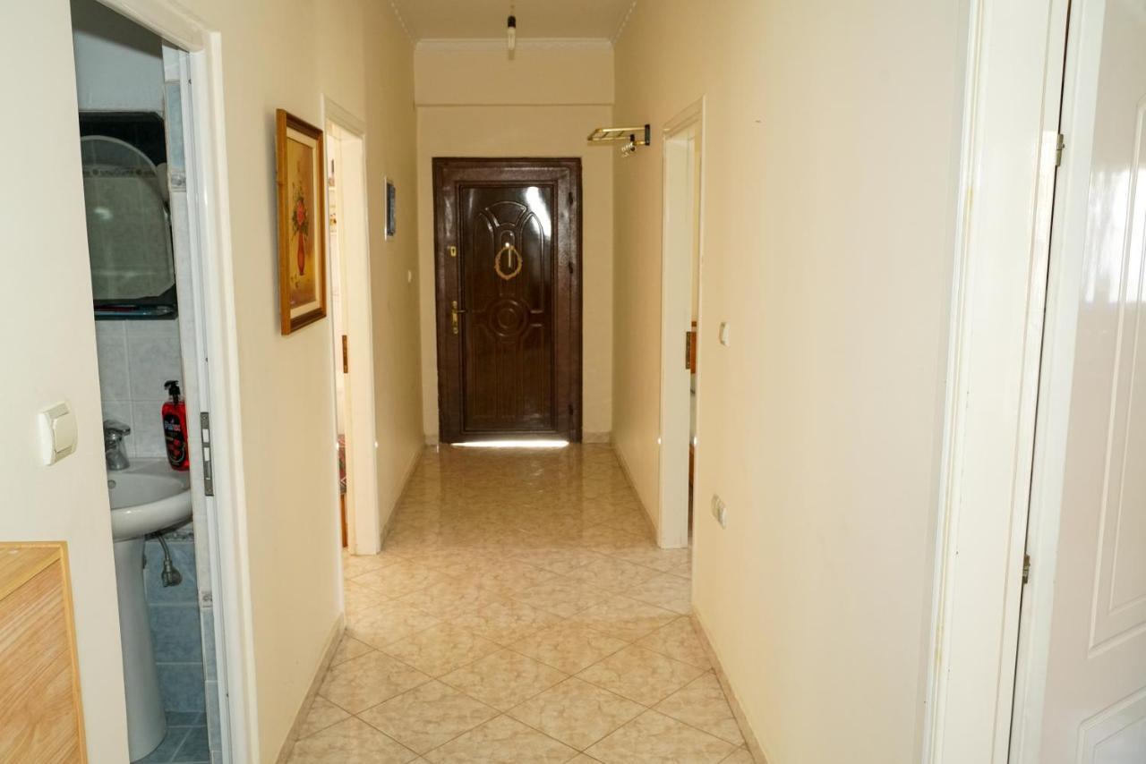 Connie'S Apartments Саранда Екстер'єр фото